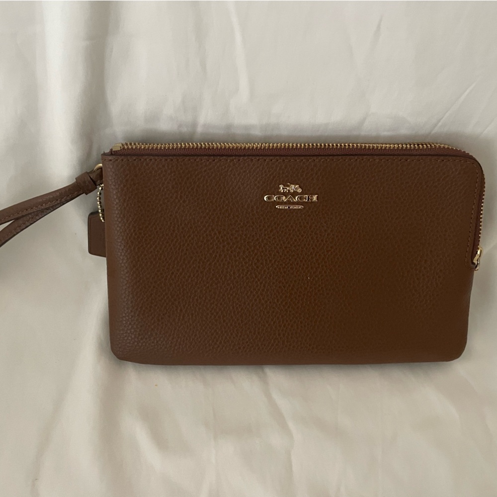 Coach Brown Leather Wristlet Clutch